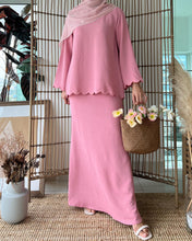Load image into Gallery viewer, Cinta Scallop Kurung 2.0 in Dusty Pink
